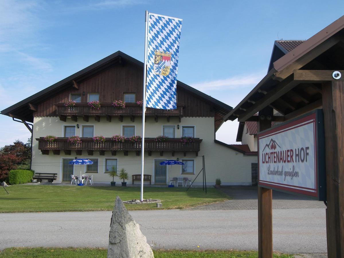 Thyrnau Fruehstuecks-Pension Lichtenauer Hof מראה חיצוני תמונה